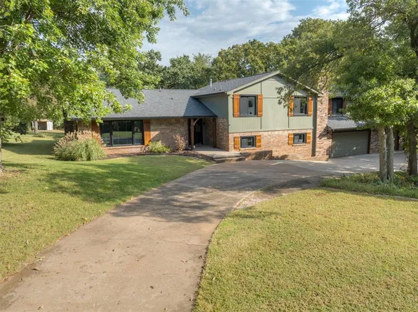 2917 Cedar Oak Dr, Edmond, OK 73013