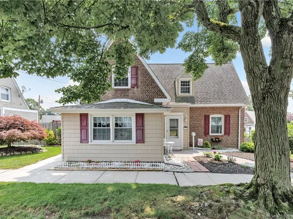 110 Grove Street, Stratford, CT 06615