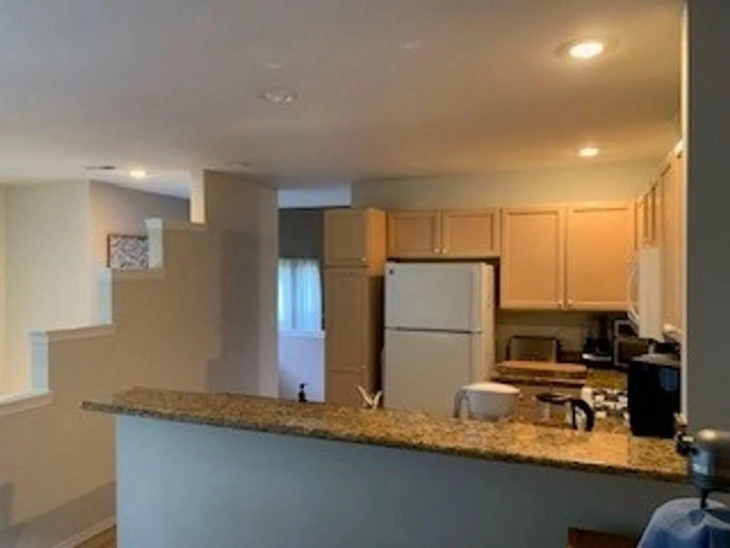 2 Bedroom 2 Bath w/Garage Bellevue Condo with Views $2725/mo. — Photo 3