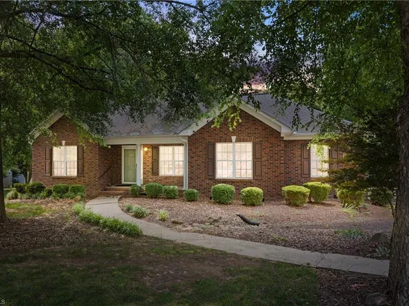 2005 Schofield Pl, Salisbury, NC 28144