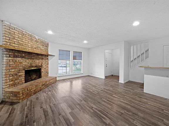 3rd image of 2205 Chase Ct #2205