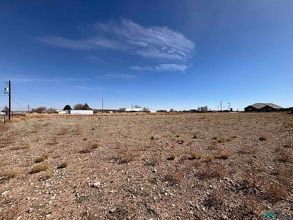 3rd image of 38 E Jackson Rd