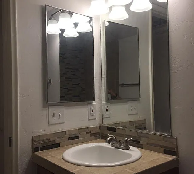 1810 E Blacklidge Dr #409 — Photo 7