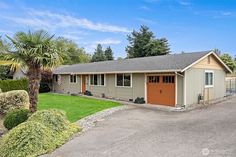 2nd image of 10717 SE 211th Street