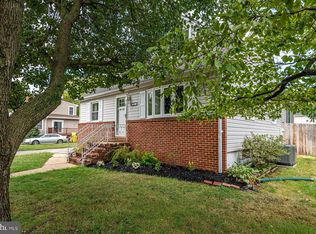 250 Kenwood Rd, Pasadena, MD 21122