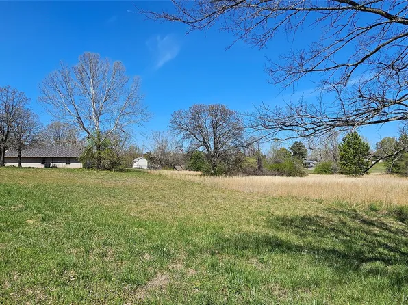 60 Coon Creek Dr, Eufaula, OK 74432