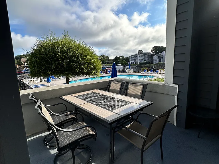 18713 Vineyard Point Ln — Photo 20