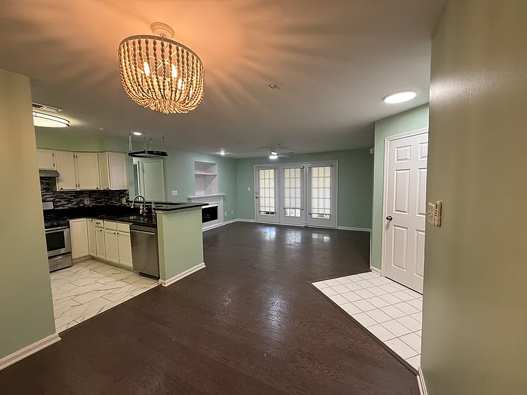 6602 Thackwell Way #F — Photo 5
