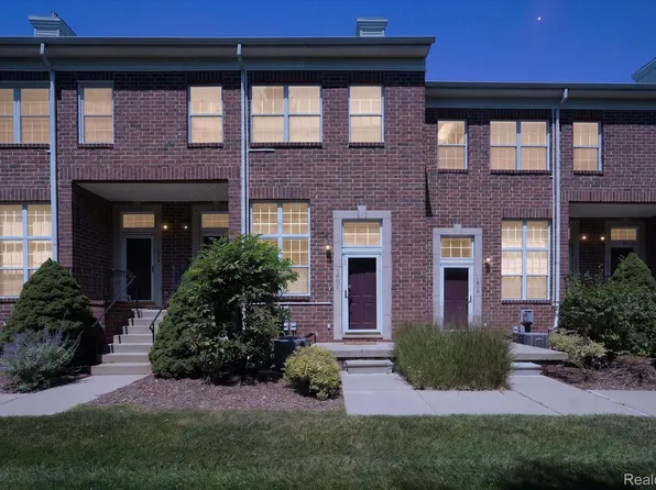 1901 Lindsay Ln #71, Ann Arbor, MI 48104