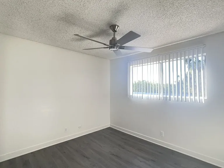 Arrowhead Apartments — Photo 43