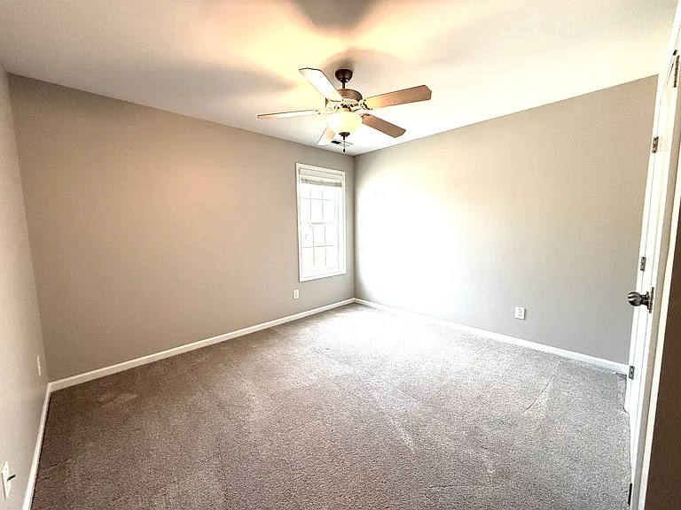 514 Dragby Ln — Photo 48