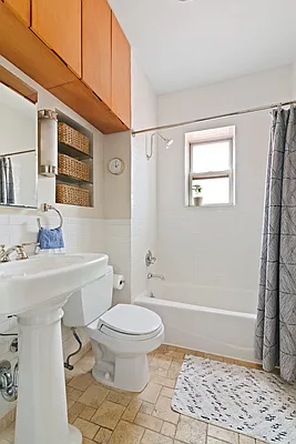 Sold by Compass | media 9