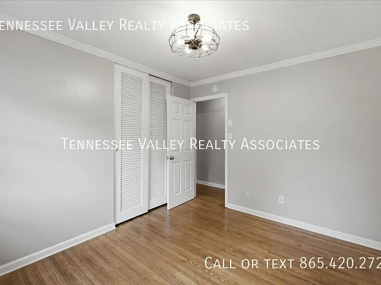 729 Waco Rd — Photo 15