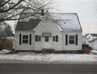 739 E Washington St, Washington, IA, 52353