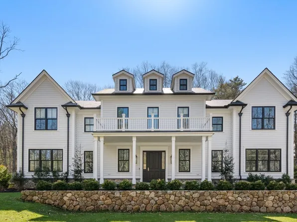 196 Pond Rd, Wellesley, MA 02482