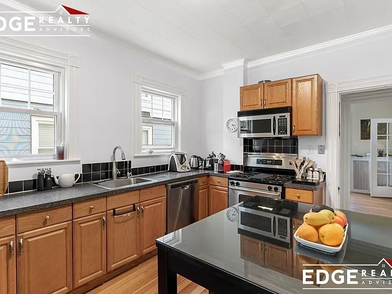 12 Hopedale St — Photo 2