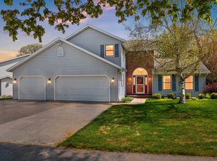 1734 O'Hearn Ln, De Pere, WI 54115