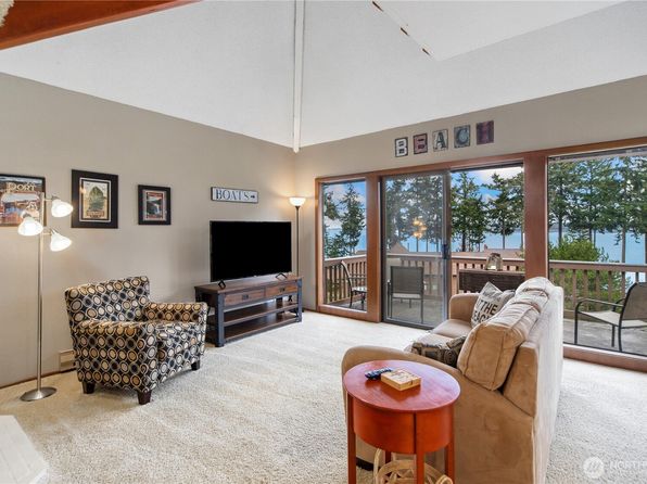 10 Harborview Drive #2, Port Townsend, WA 98368
