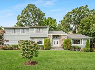 159 Barton Rd, White Plains, NY 10605