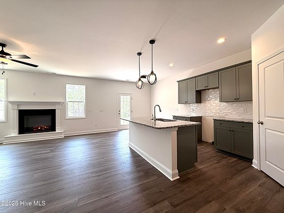 5th image of 239 Harborwood Street