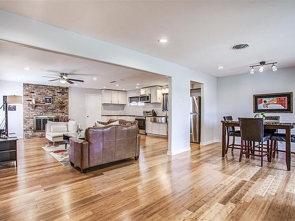4th image of 1228 Sunny Glen Dr