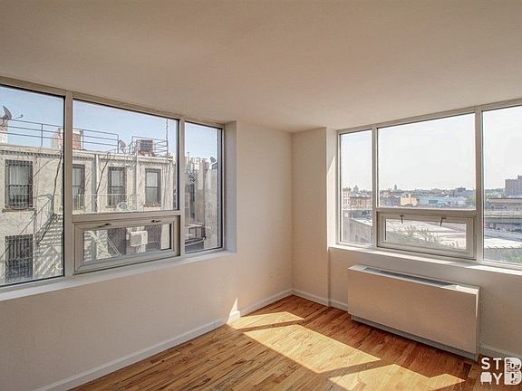4th image of 358 Grove St #6-C