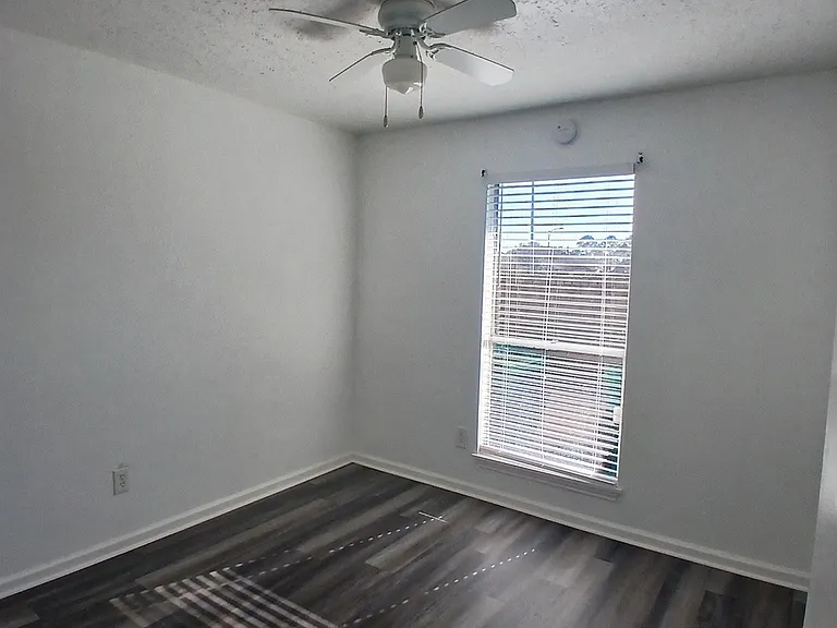 5436 Parkridge Dr #5434 — Photo 5