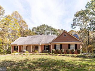 7323 Clifton Rd, Clifton, VA 20124