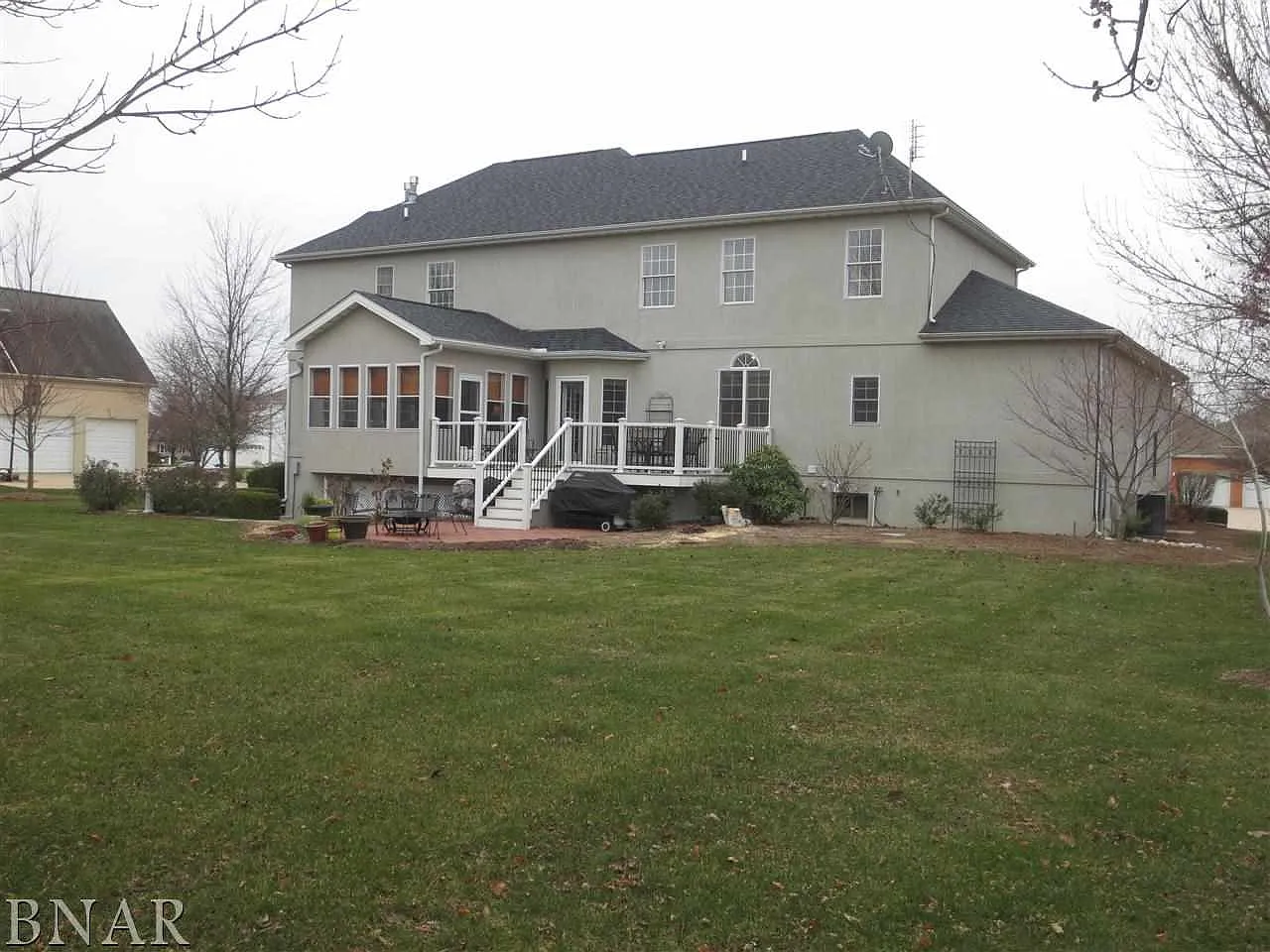 2105 Berry Ln photo 1
