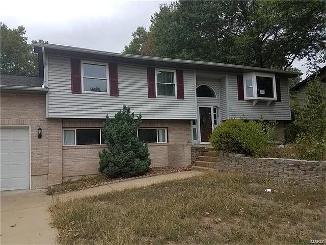 1st image of 5551 Chauveau Dr