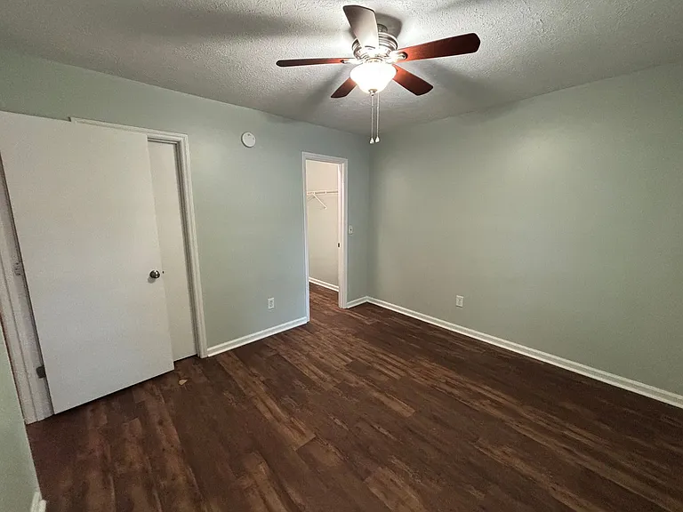5202 Fox Ct — Photo 19