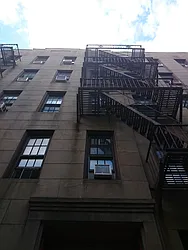190 Waverly Place in West Village