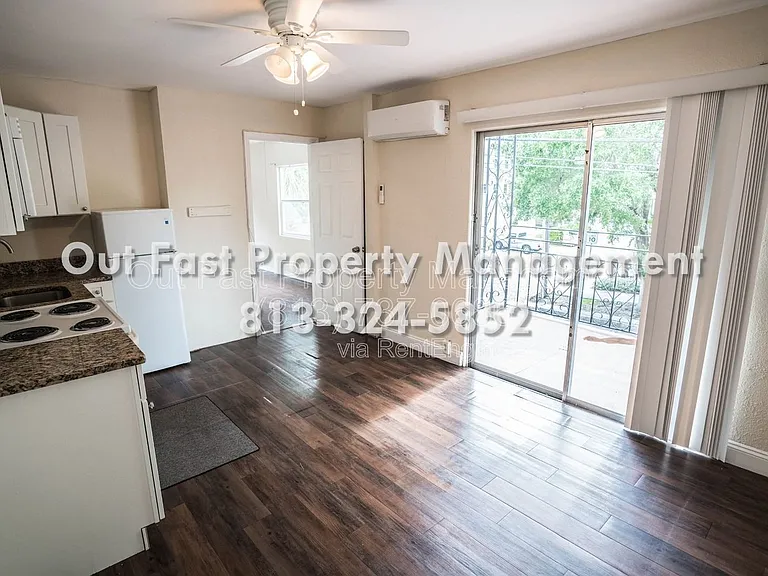 537 2nd St N #B — Photo 12