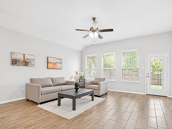 5th image of 3946 Bison Ln
