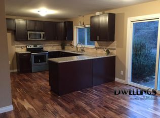 1077 Willow Ln, Howell, MI 48843