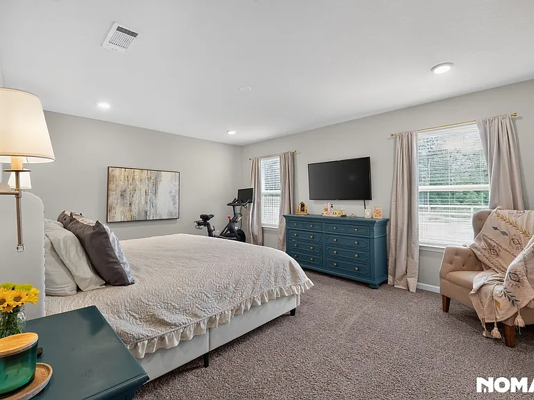 1008 Enclave Cir — Photo 33