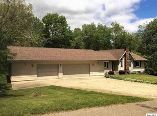 622 Greenbriar Cir, Howard, OH 43028