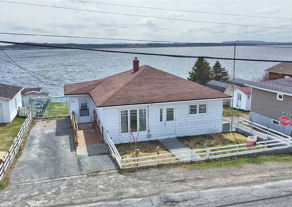 1st image of 272 Bishops Cove Shore Road