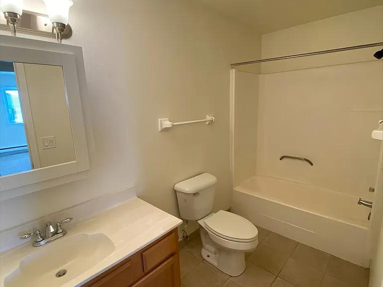 Spartan Drive Apartments — Photo 21