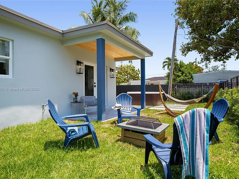 6428 SW 23rd St — Photo 33