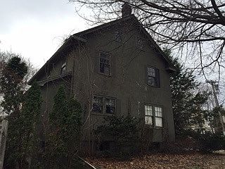 4th image of 55 Atwood St