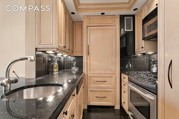 Sold by Compass | media 24