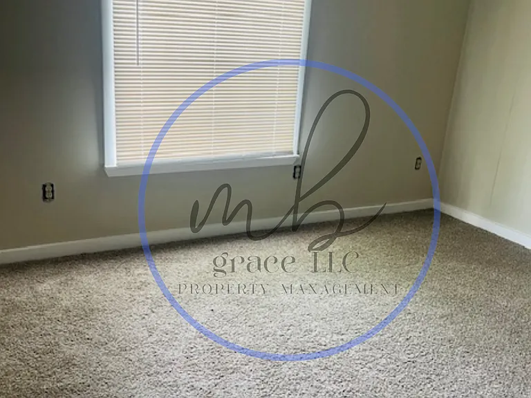 21 Deborah Ln — Photo 19