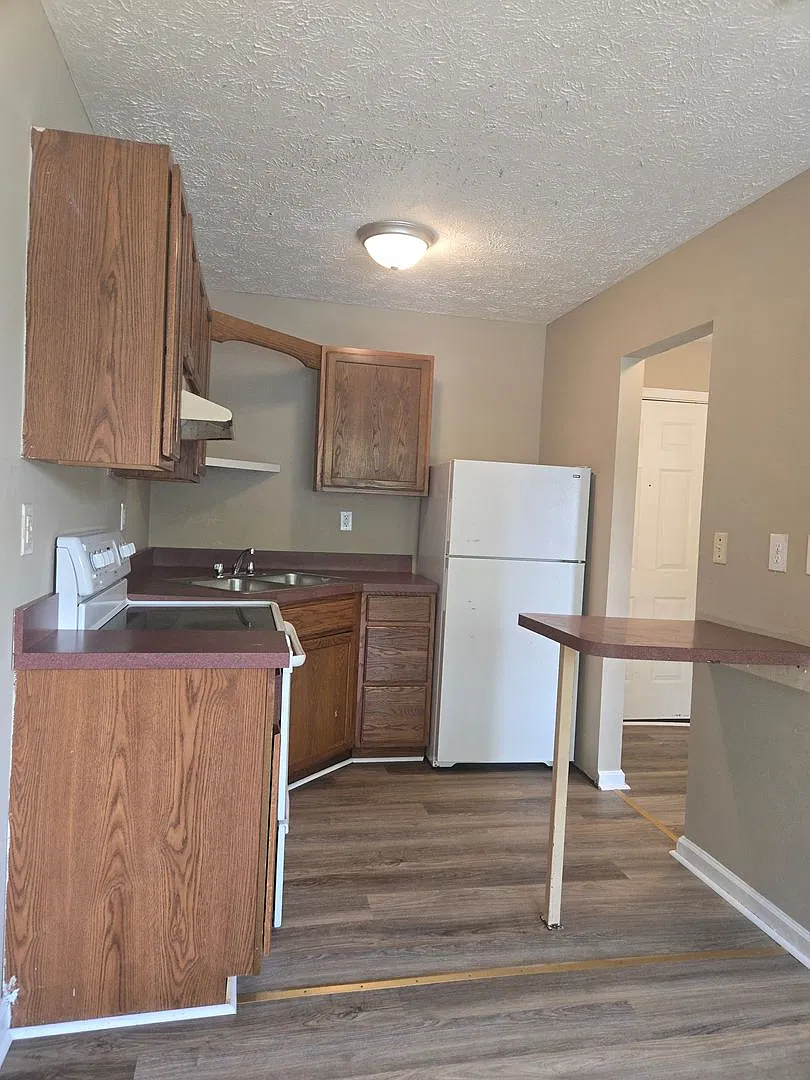 543 N. Maple Street — Photo 3