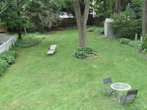 Common Yard