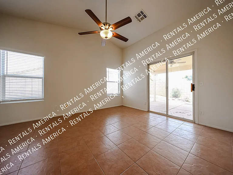 2354 E Browning Pl — Photo 19