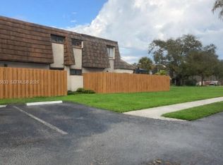 4159 Palm Bay Cir APT A, West Palm Beach, FL 33406