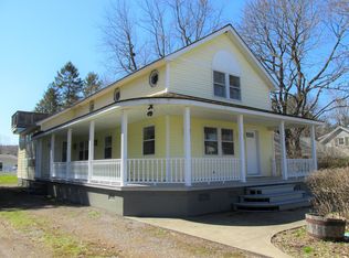 184 Sanford Ave, Clinton, NY 13323