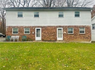5352-5350 Jeanne Lynn Ave, Youngstown, OH 44514