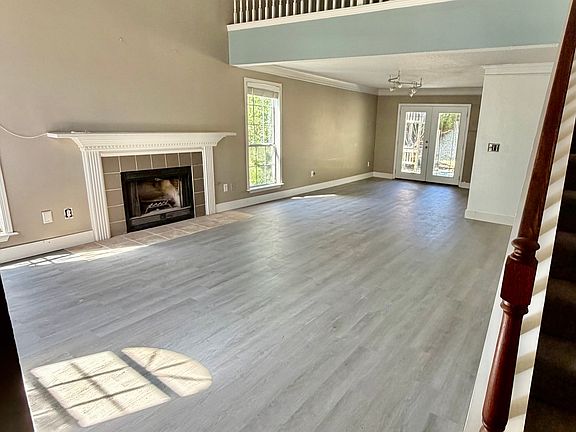 3rd image of 5970 King Way Walk